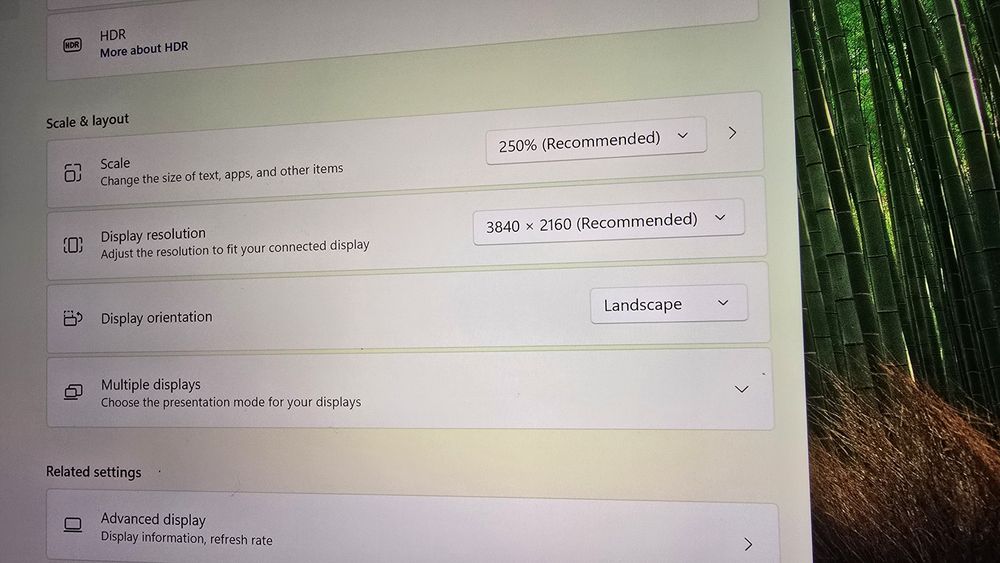 Dell xps 15 7590 4K touch i7-9750H 32GB RAM GTX1650 4GB 512gb ssd