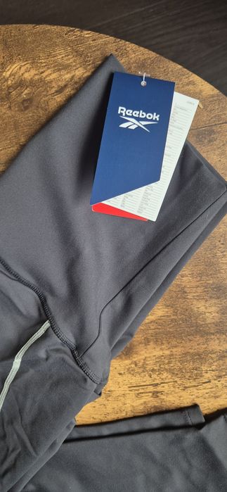 Colanti gravida Reebok