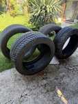 Зимни гуми Bridgestone Blizzak 285/40/20 -108 V . 255/45/20 - 105 V