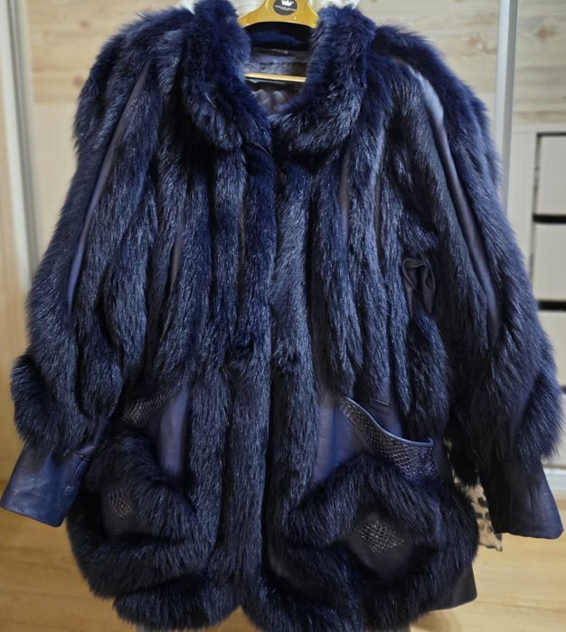 Haina de piele plus blana naturala , ,