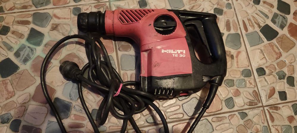 Hilti TE 30 M-AVR Made in Austria Перфоратор (Къртач)