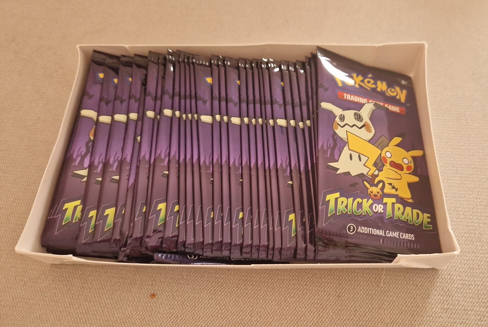 Pokemon Trick or Trade Booosters карти!