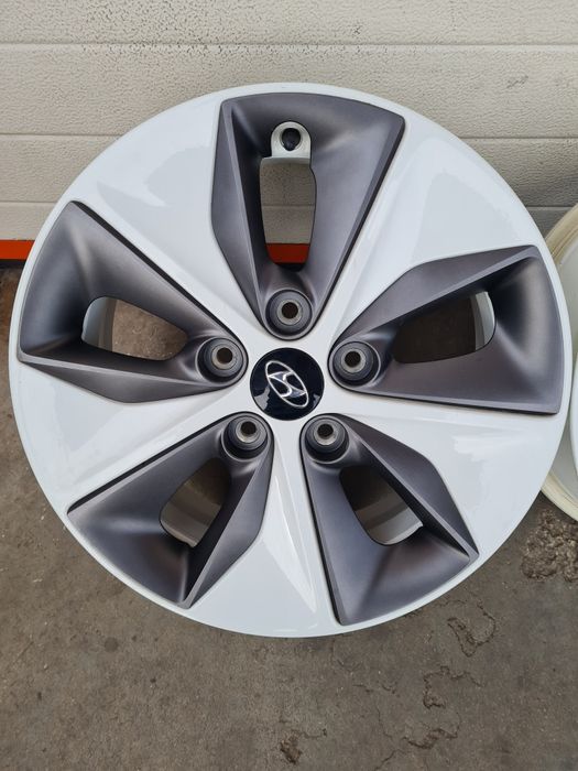 Оригинални джанти за ХЮНДАЙ КИА HYUNDAI KIA R16 5x114.3 ET50 6.5J