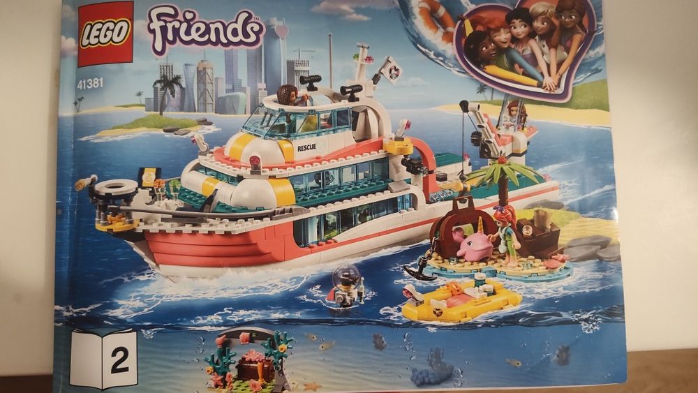 LEGO Friends - Barca pentru misiuni de salvare 41381, 908 piese

 4.90