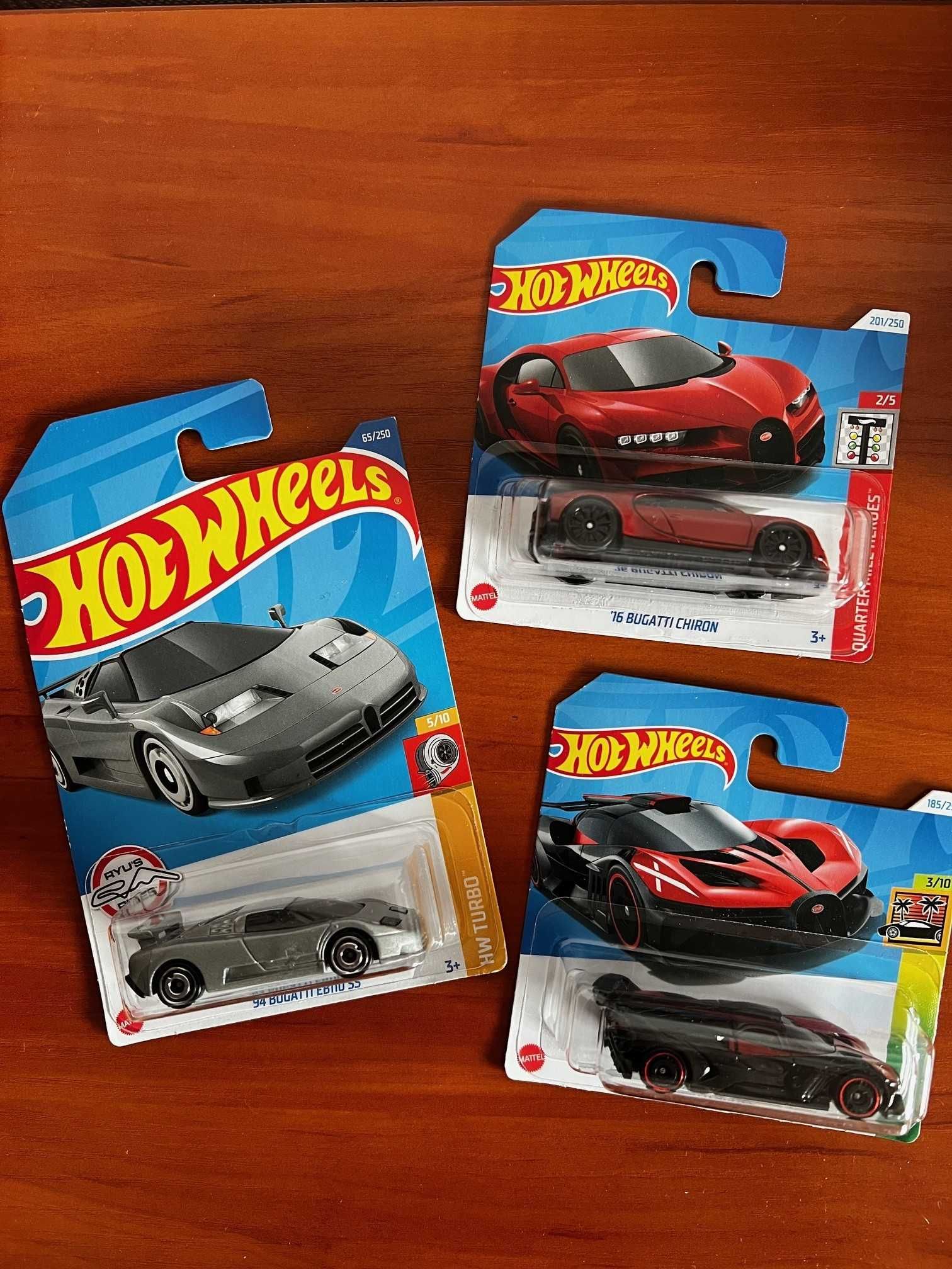 Hot Wheels Bugatti - 94 EB110SS / Bolide / 16 Chiron
