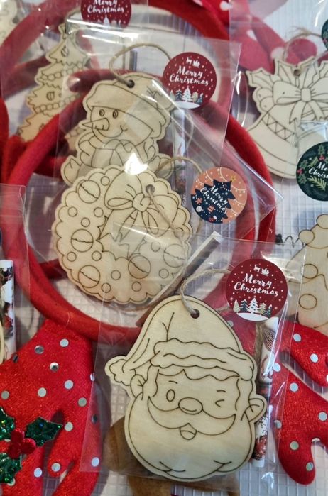 Дървени коледни украшения за оцветяване