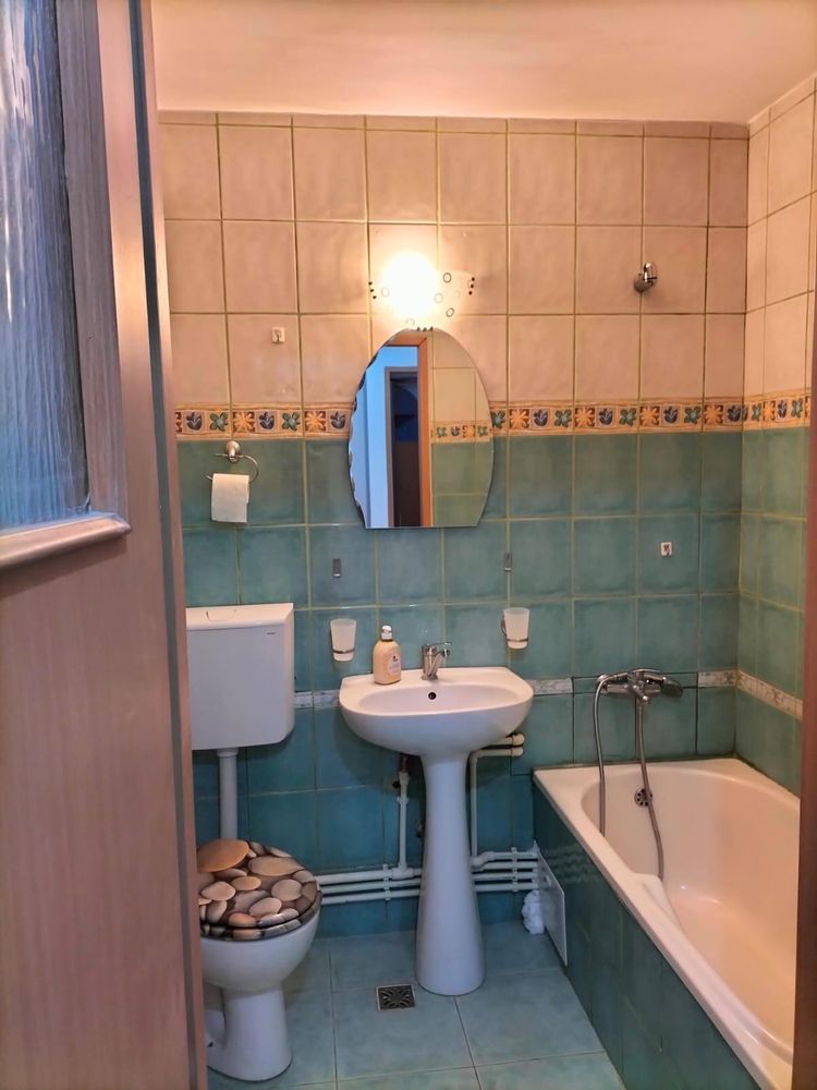 Garsoniera transformata in apartament 2 camere