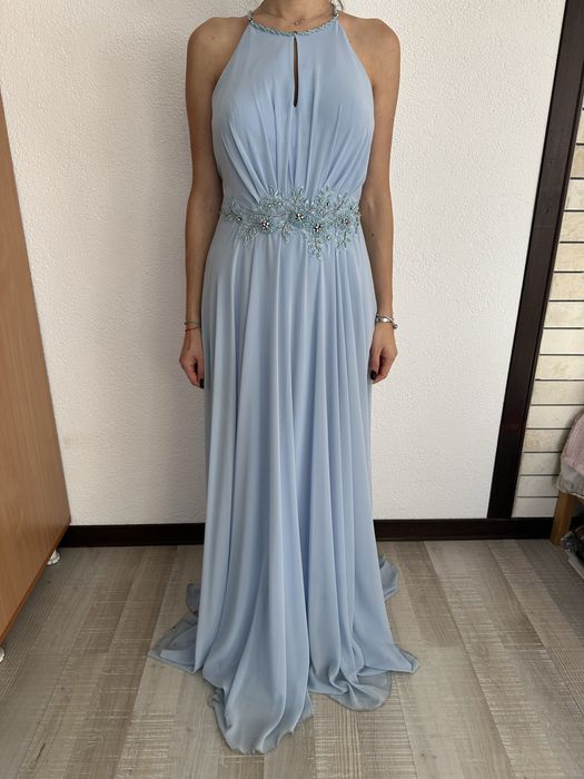 Небесносиня рокля