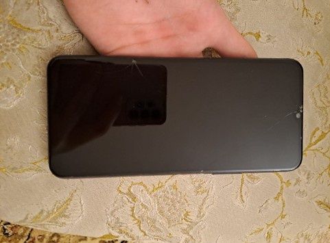 Продам телефон VIVO V2026