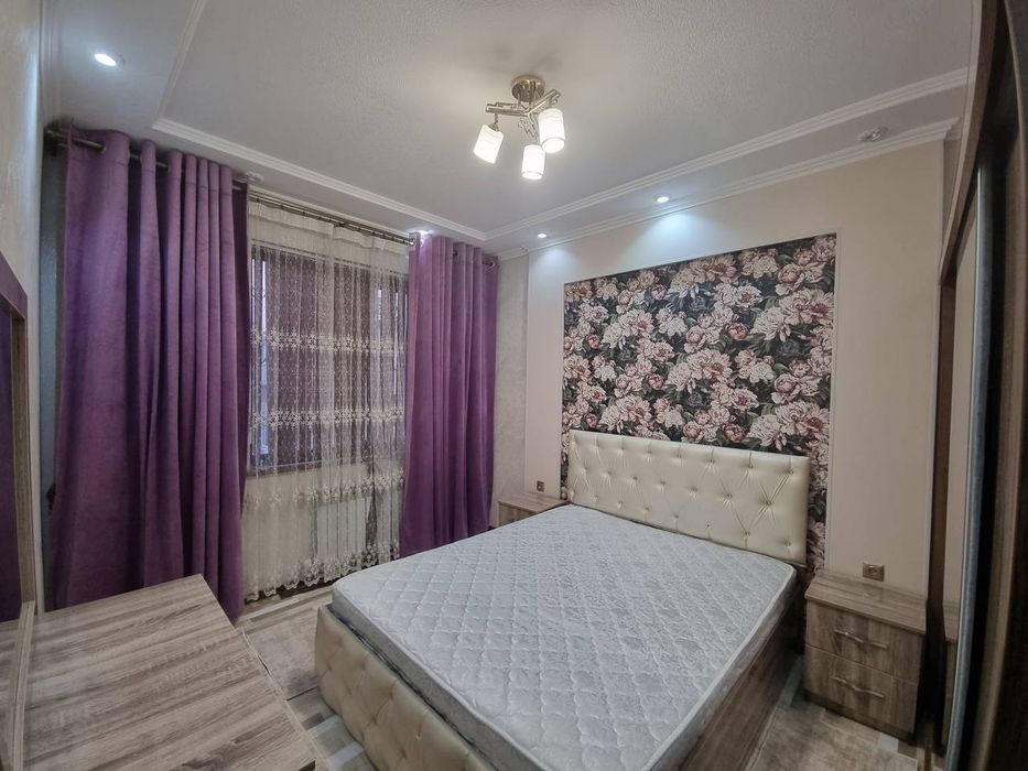 Maksim Gorkiy metrosi yaqinida kvartira it park yaqin