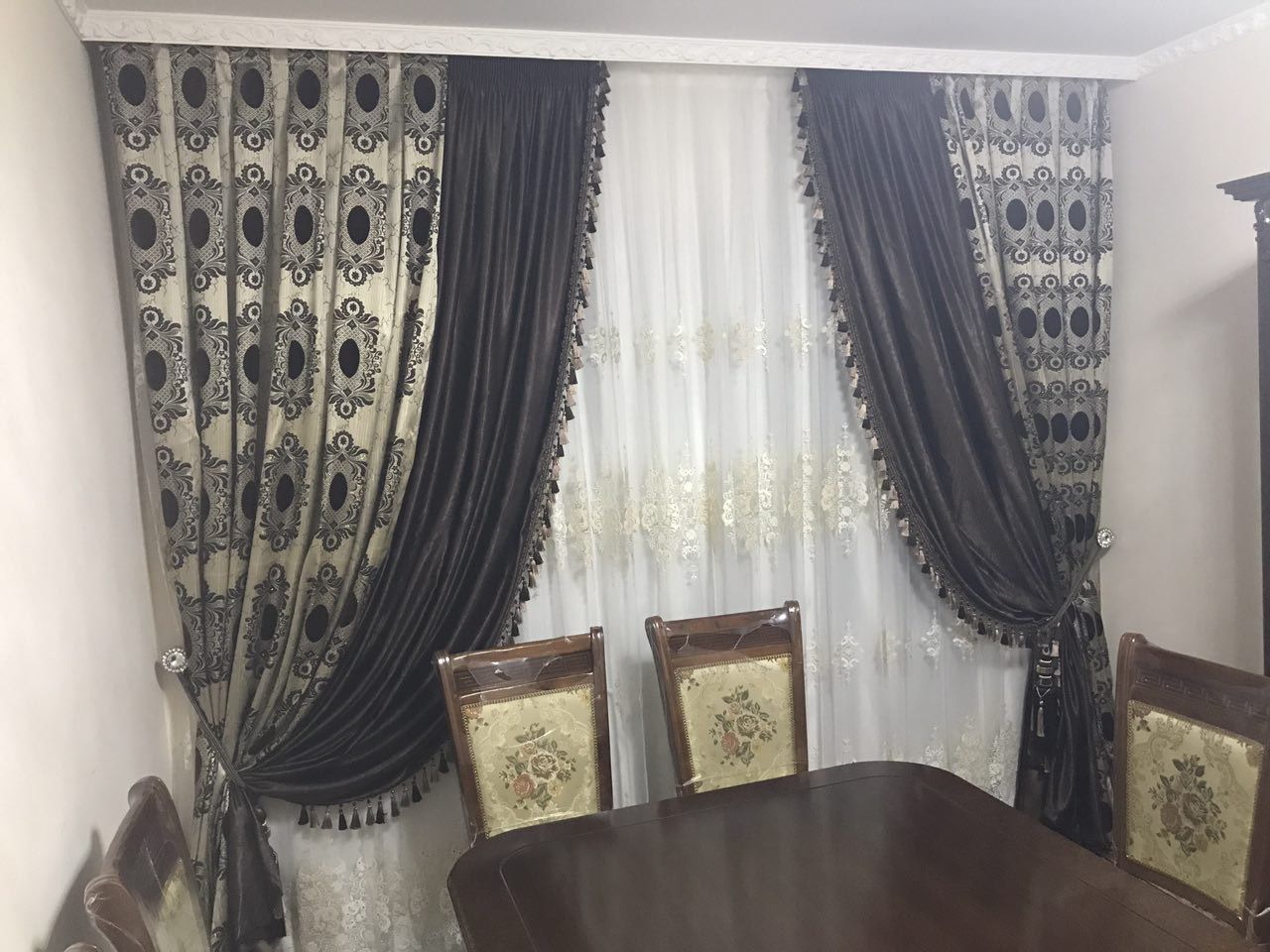 Продаю элитные занавески.