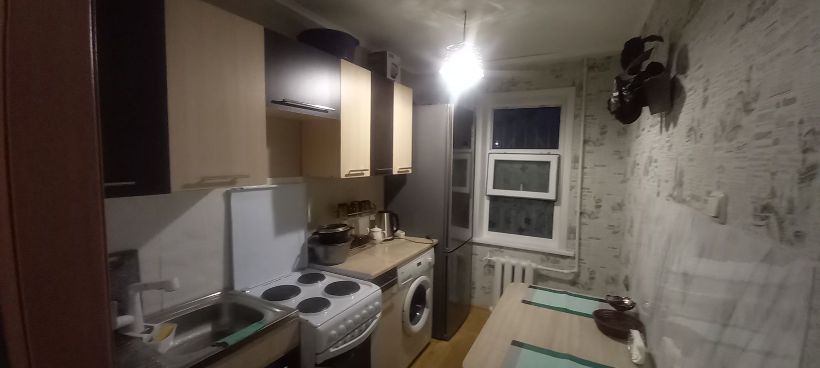 Сдам 2 ком.кв  19 мкр