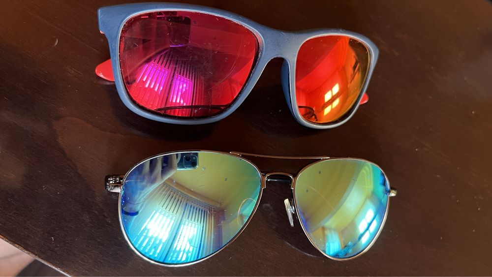 2 чифта мъжки слънчеви очила за лятото