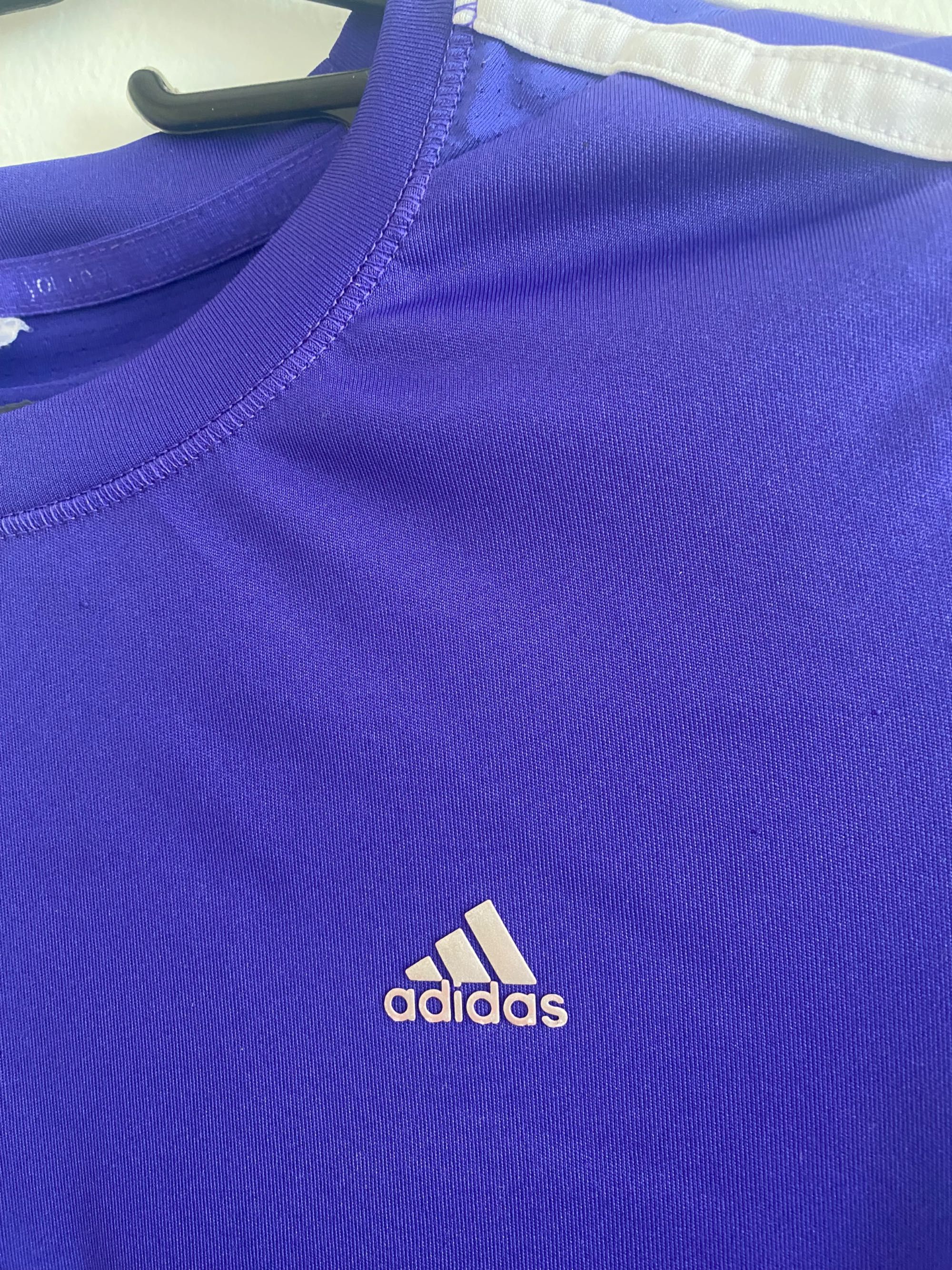 оригинална спортна тениска adidas 10-12
