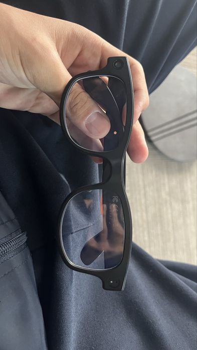 Смарт очки в отличном состоянии почти новый дам гарантию