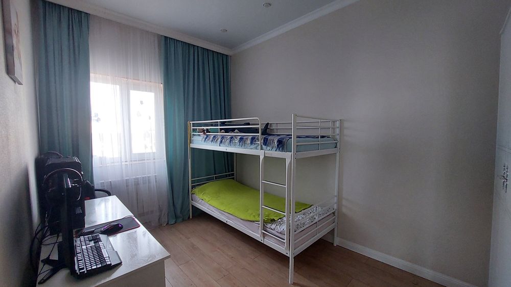 Двухярусная кровать IKEA