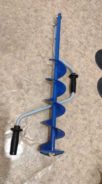 Ледоруб в отличном состоянии для Рыбалки