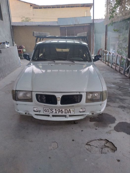 SROCHNOOOOO moshina sotiladi