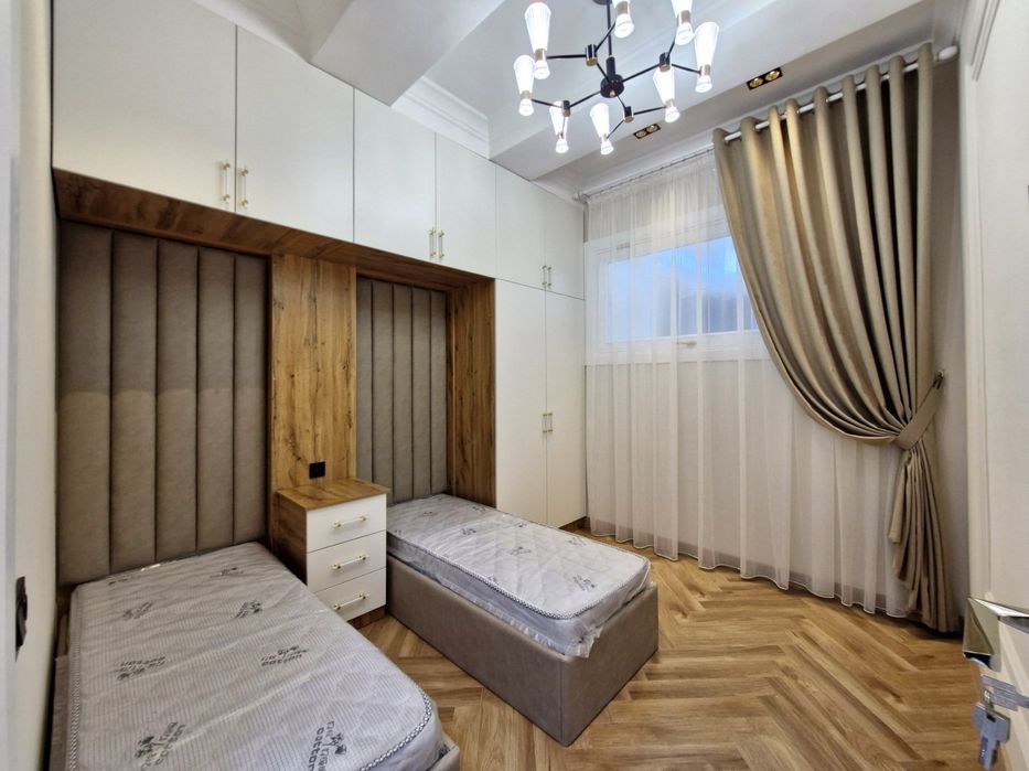 3 хонали квартира 2 каватда сотувда Гагарина