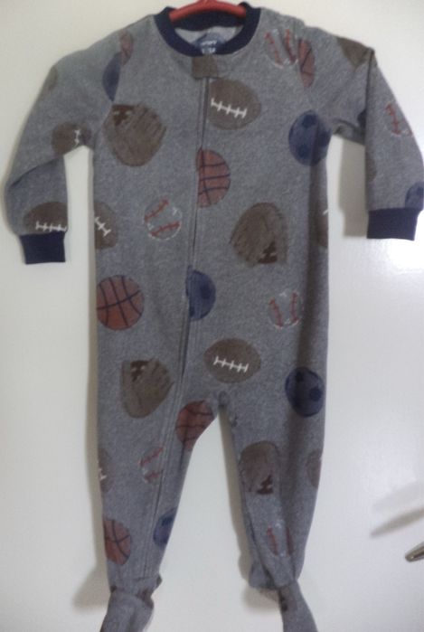 Памучни и поларени пижамки за 2 години