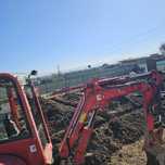 Lucrări cu miniexcavator, fundații,săpături, canalizări
