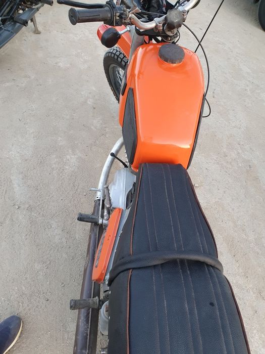 Иж сотилади Бухорода турипти