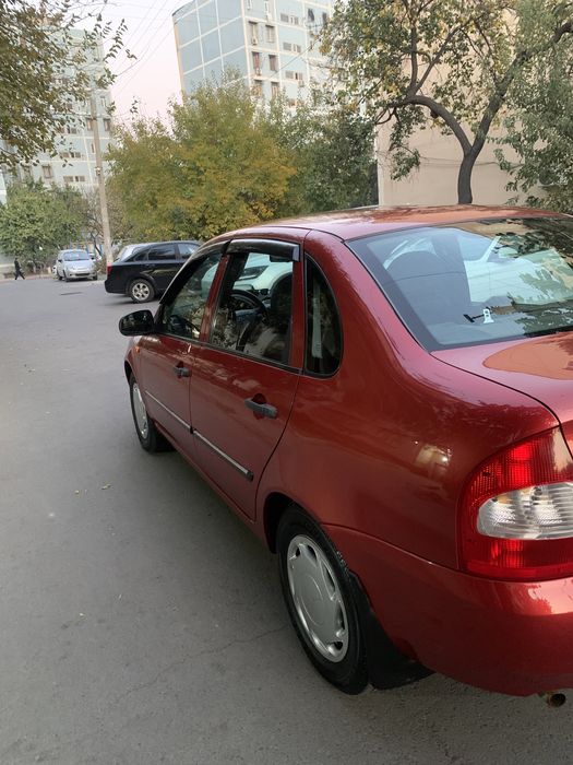 Продается Лада Калина 16 кл. Пробек 65000км