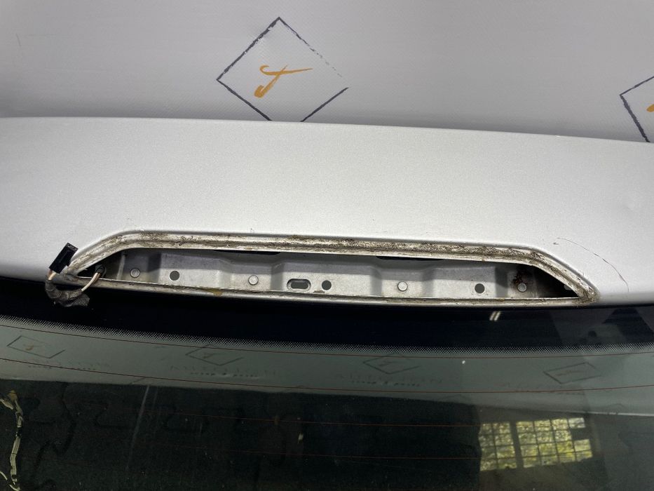 Haion cu luneta VOLKSWAGEN POLO (9N_) [ 2001 - 2012 ] OEM 6Q6827025Q /