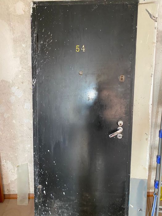 Продам дверь входная