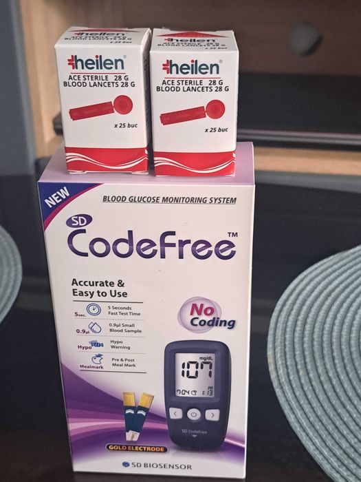 Aparat de măsurat glicemia CodeFree plus 2 cutii cu ace!!!