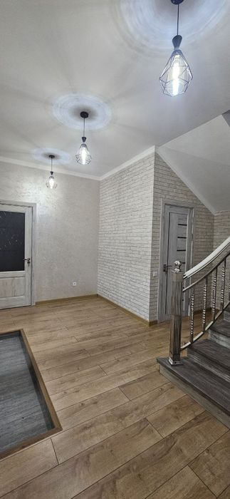 Кибрай центирда 195000.$