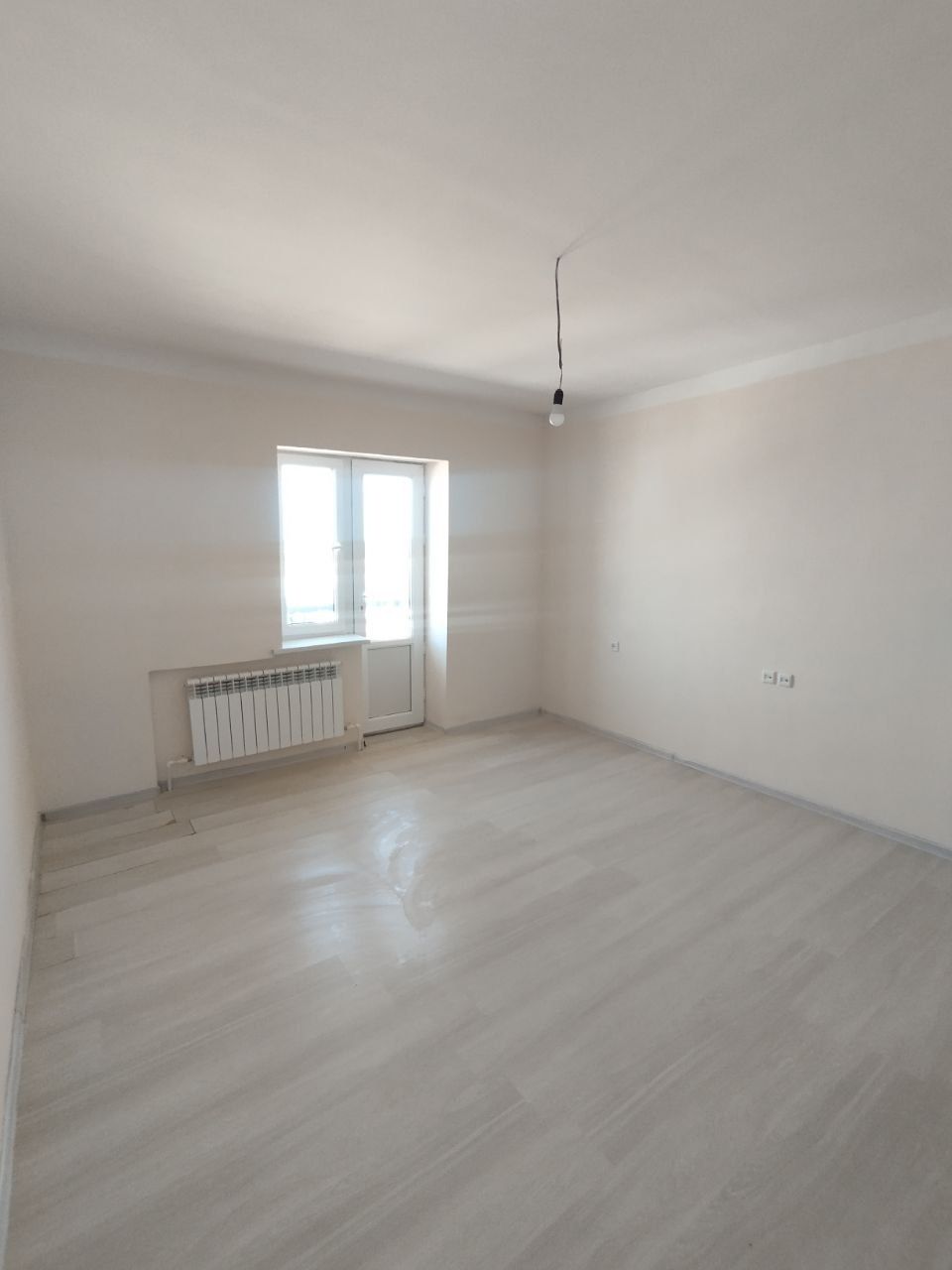 Jizzax olmazor city 7 etaj 2 xonali dom ijaraga beriladi