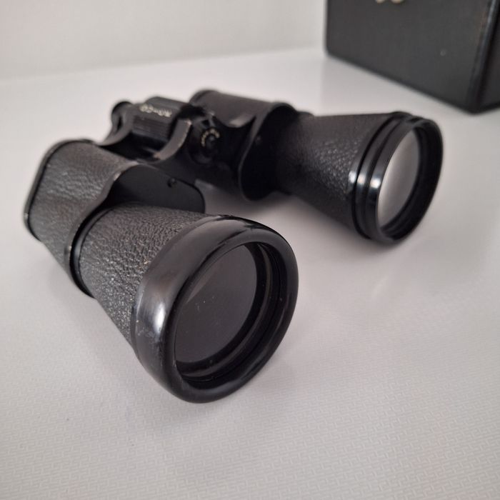 Binoclu optic Commodore 10x50 in cutie