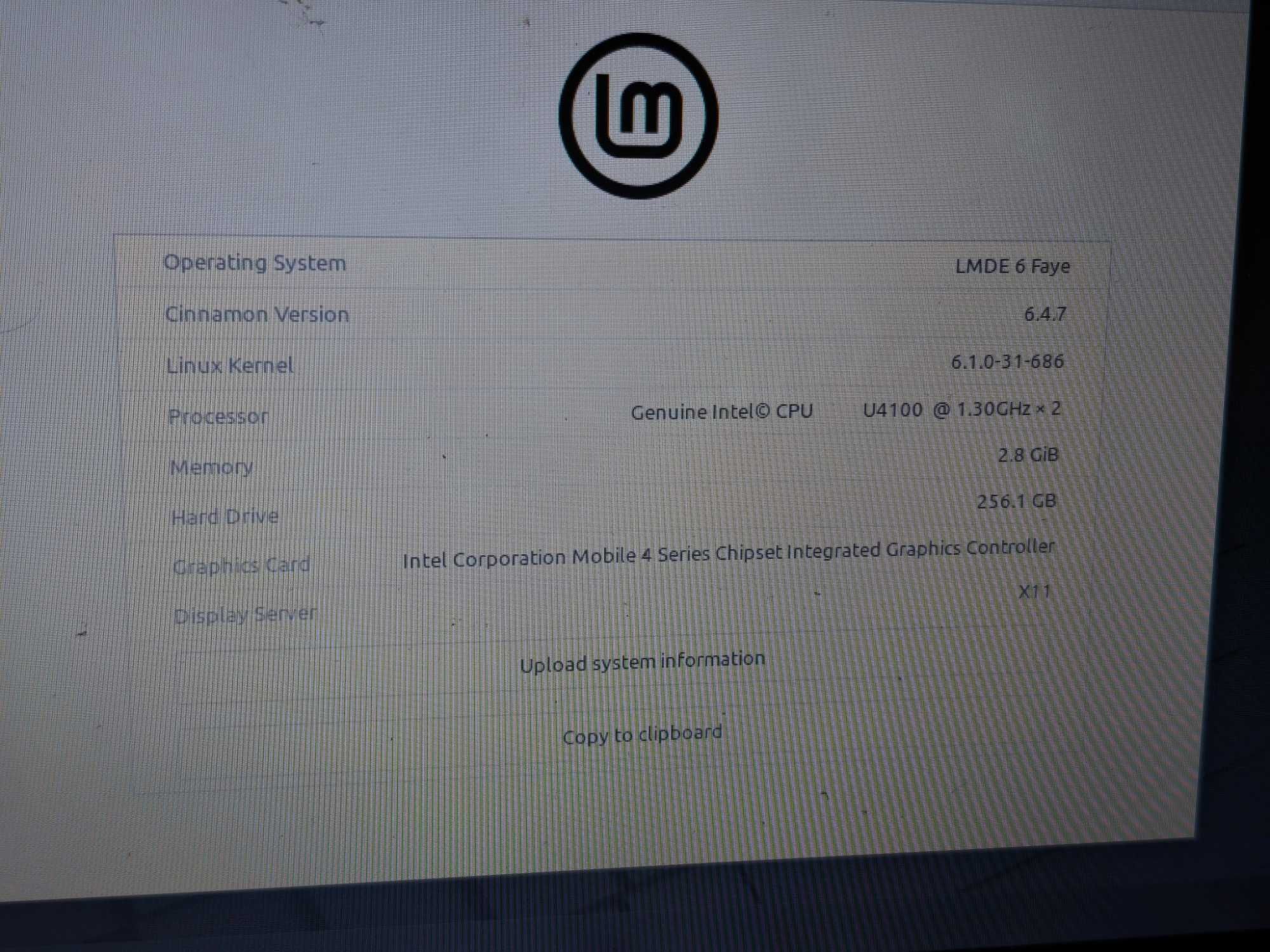Laptop Lenovo IdeaPad U350 Linux Mint лаптоп 13.3" Intel 3GB RAM 250GB