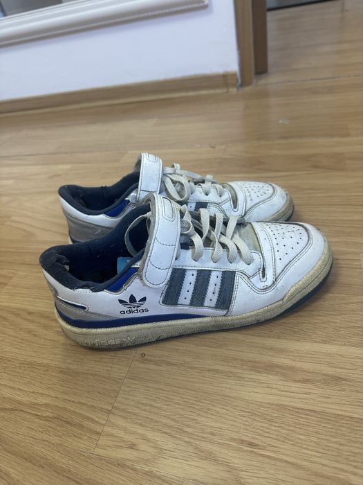 Adidas forum low