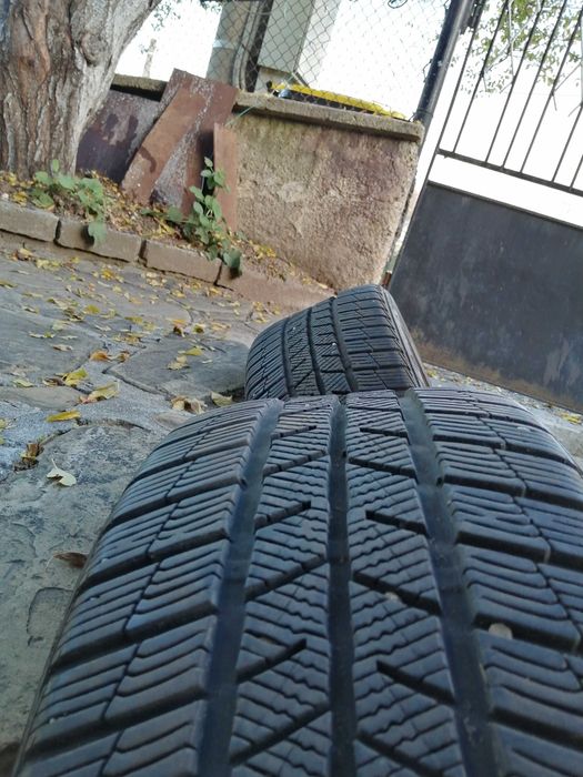 Зимни гуми Барум 225/45/17  DOT 3521. 4бр