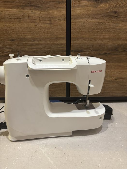 Шевна машина Singer m320l
