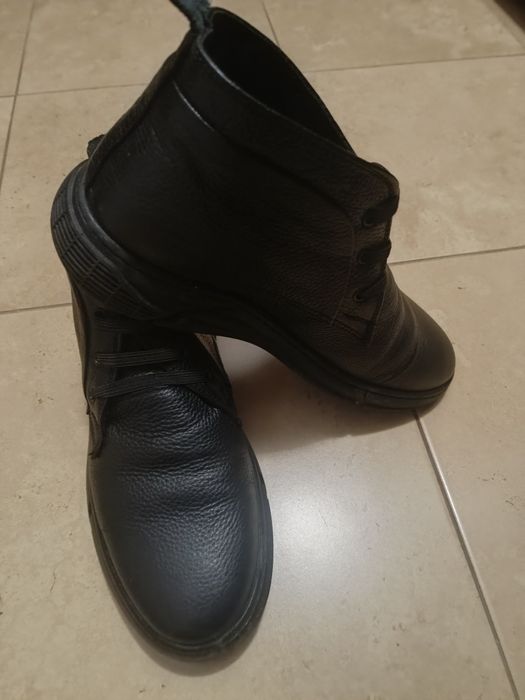 Vind ghete pentru bărbați