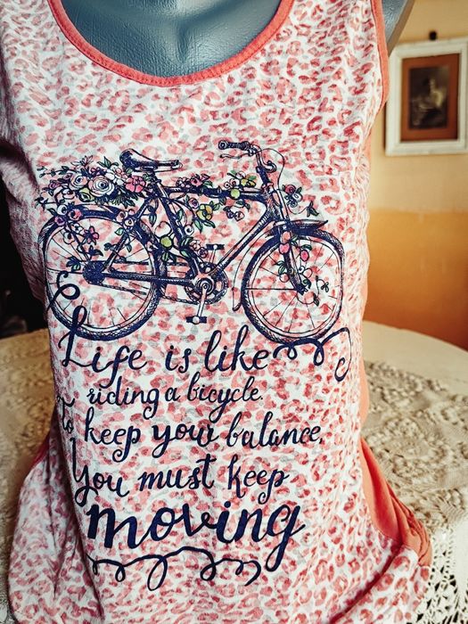 Тениски и блузи изгодно