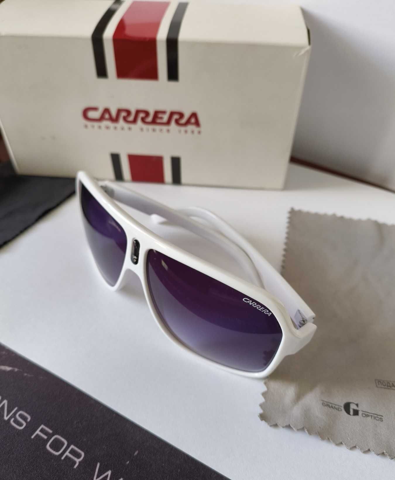 Слънчеви очила Carrera