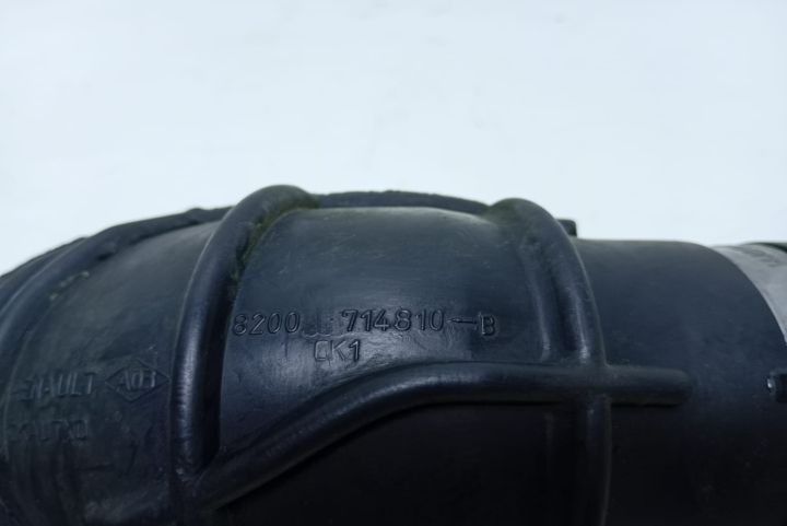 Tub aer admisie 2.0 dci 8200714810B Nissan Primastar prima generatie