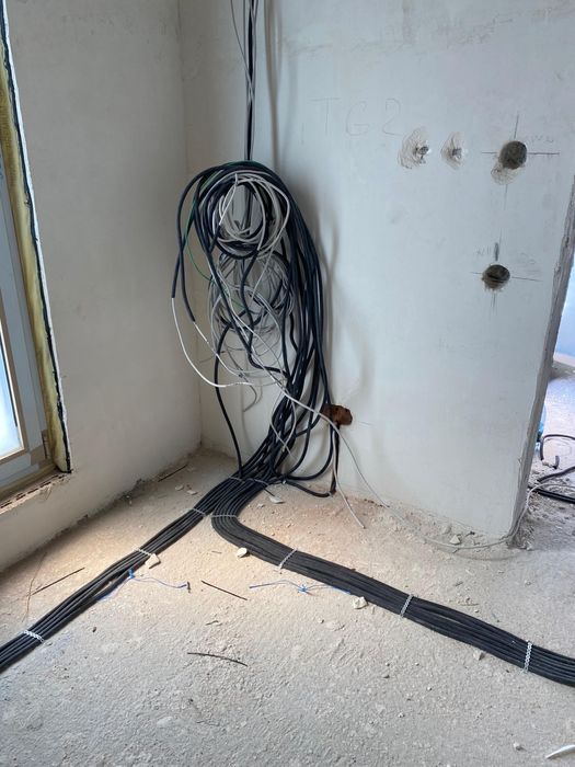 Electrician autorizat – servicii profesionale