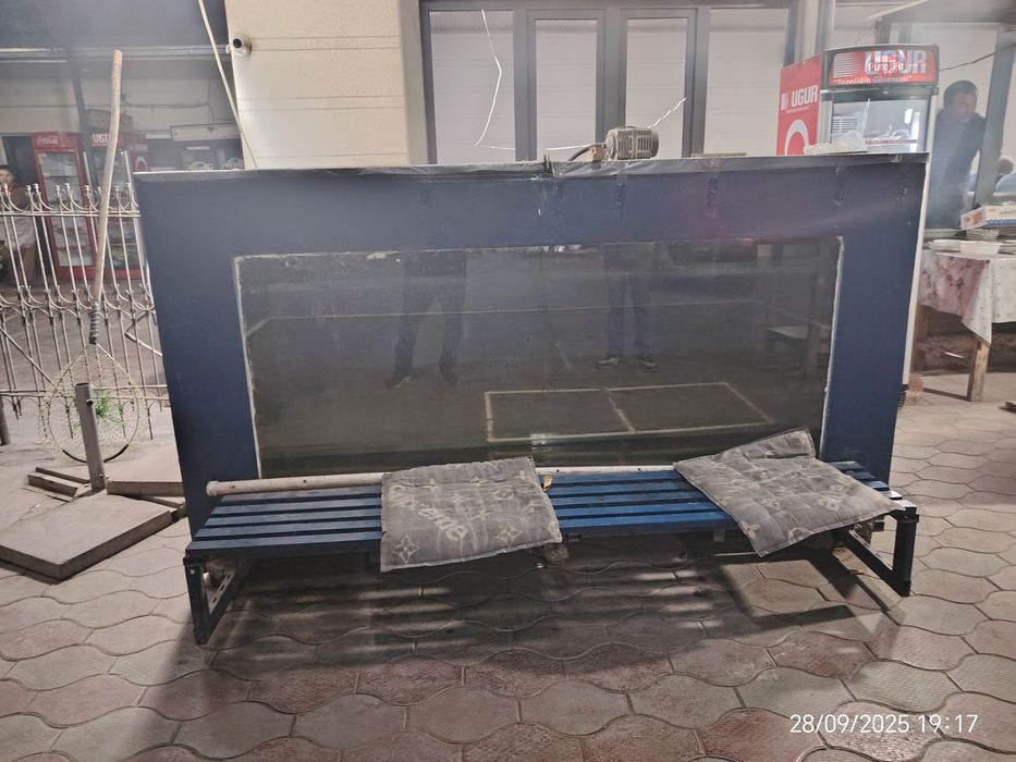 Аквариум металлический