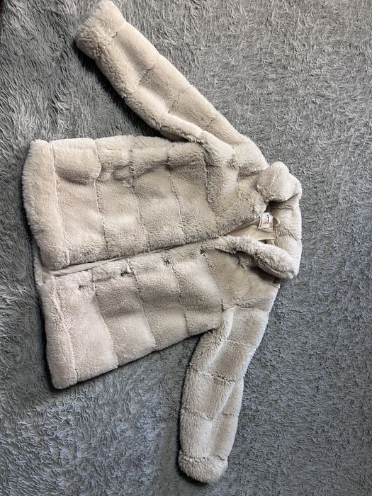 Детская шубка на 7-8 лет