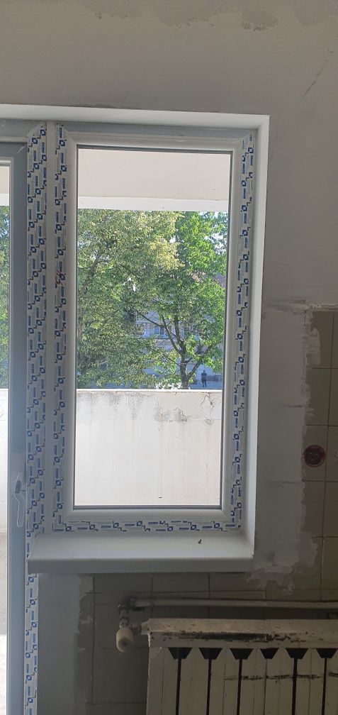 Ușă balcon + geam