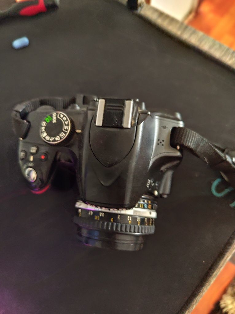 Vând Aparat Nikon D3200 in perfecta stare de functionare