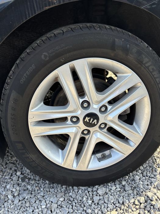 Джанти Kia Ceed с гуми 16