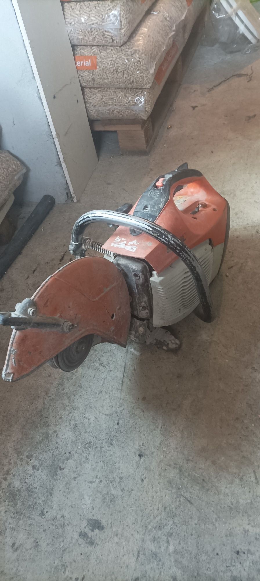 Stihl TS 410 mașina debitat beton