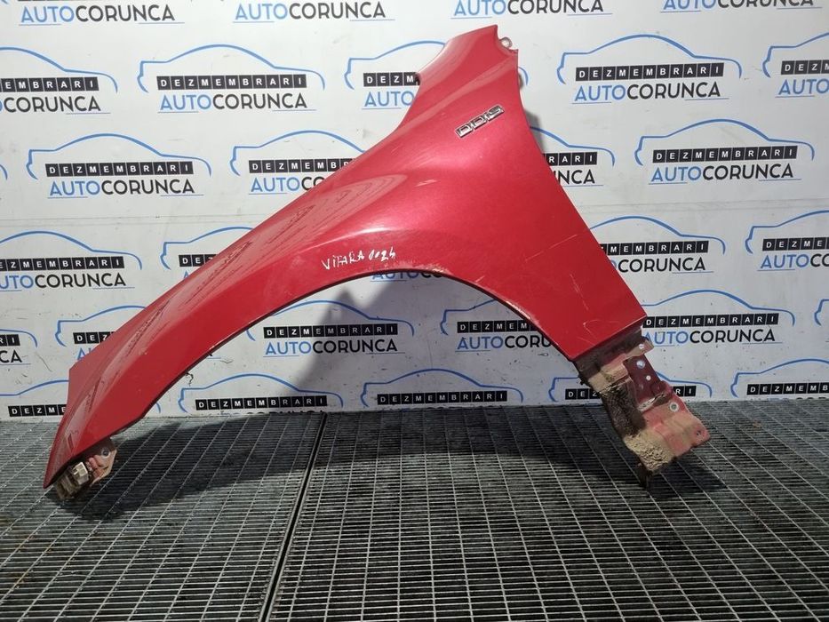 Aripa Stanga Fata Suzuki Grand Vitara 2006 - 2012 4 Usi ROSU (1024)