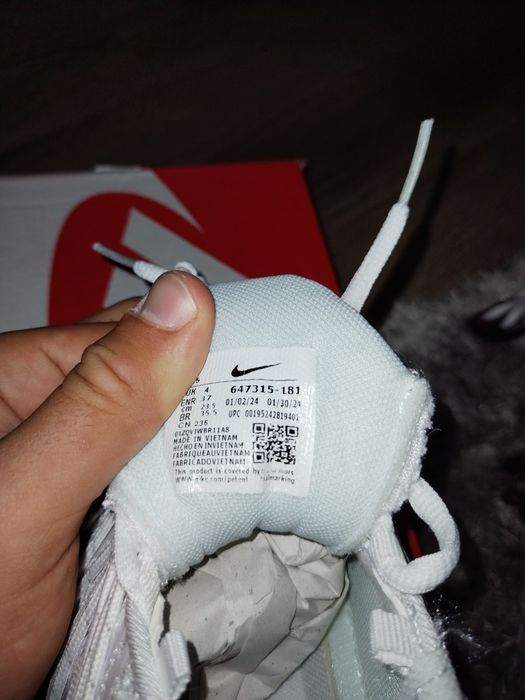 Nike tn utility albi marimea 36,37,38,39,40